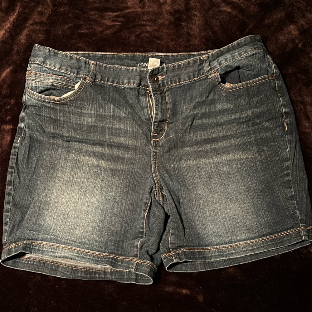 Women’s denim shorts